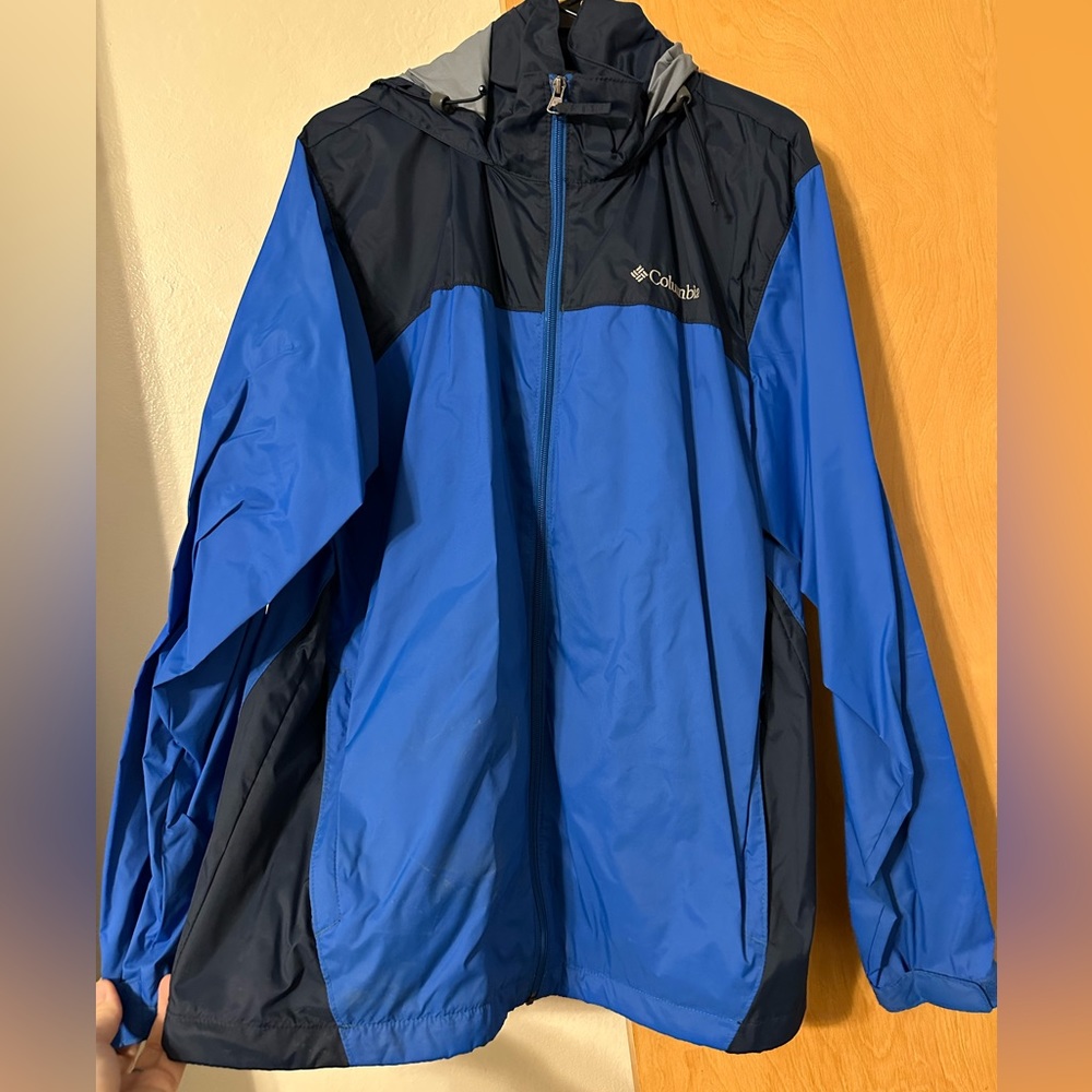 Columbia rain jacket/wind breaker